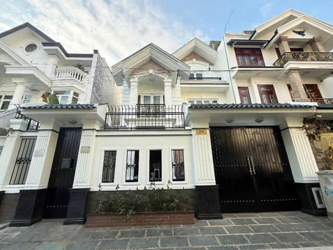 House for rent in An Khanh - Nhà phố - An Khanh - (6 bedrooms, 5 bathrooms, 200 sqm)