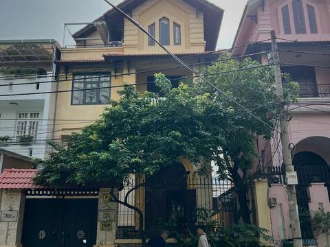 Generous 4-Bedroom House with Private Garden & Rooftop Terrace for Rent in Prime Thao Dien - Nhà phố - An Khanh - (4 bedrooms, 5 bathrooms, 180 sqm)