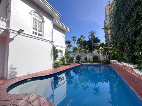 Villa 4 Phòng ngủ 4 Phòng tắm 500 m² tại P. An Khánh