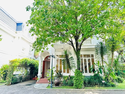 Villa 4 Phòng ngủ 5 Phòng tắm 350 m² tại P. An Khánh