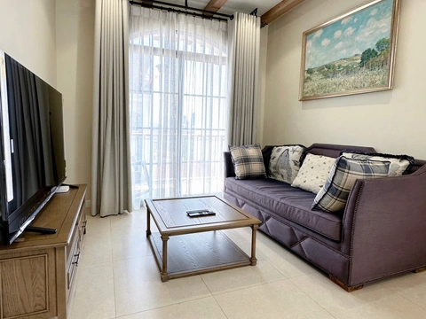 Stylish Fully Furnished 2-Bedroom Serviced Apartment for Rent in Thao Dien – 950 USD/month